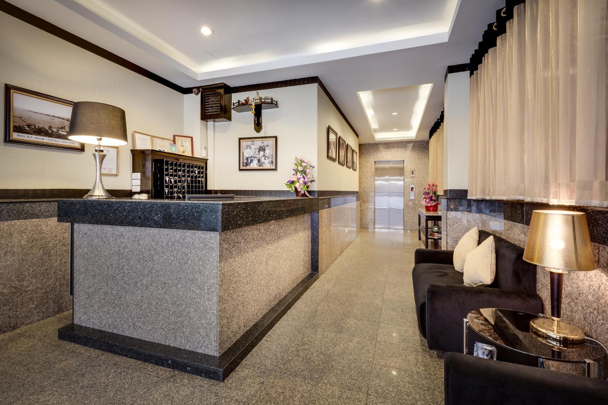 The Ambiance Hotel Pattaya Exteriör bild