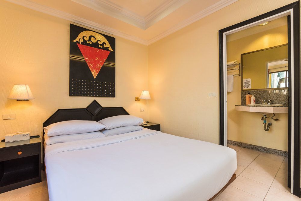 The Ambiance Hotel Pattaya Exteriör bild