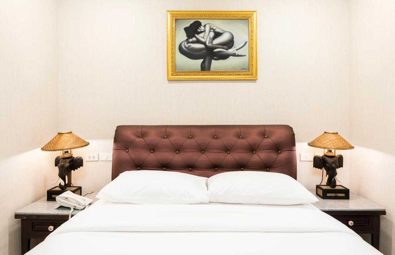 The Ambiance Hotel Pattaya Exteriör bild